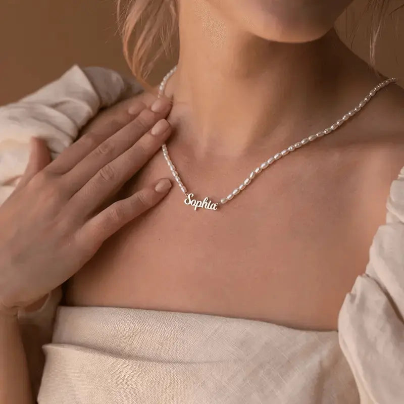 Customizable Necklace with Name and Freshwater Pearls NostalgiaJewels
