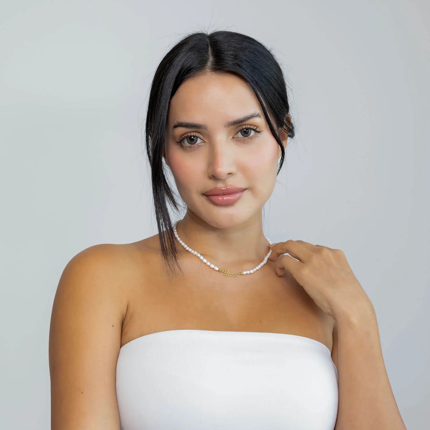 Customizable Necklace with Name and Freshwater Pearls  NostalgiaJewels